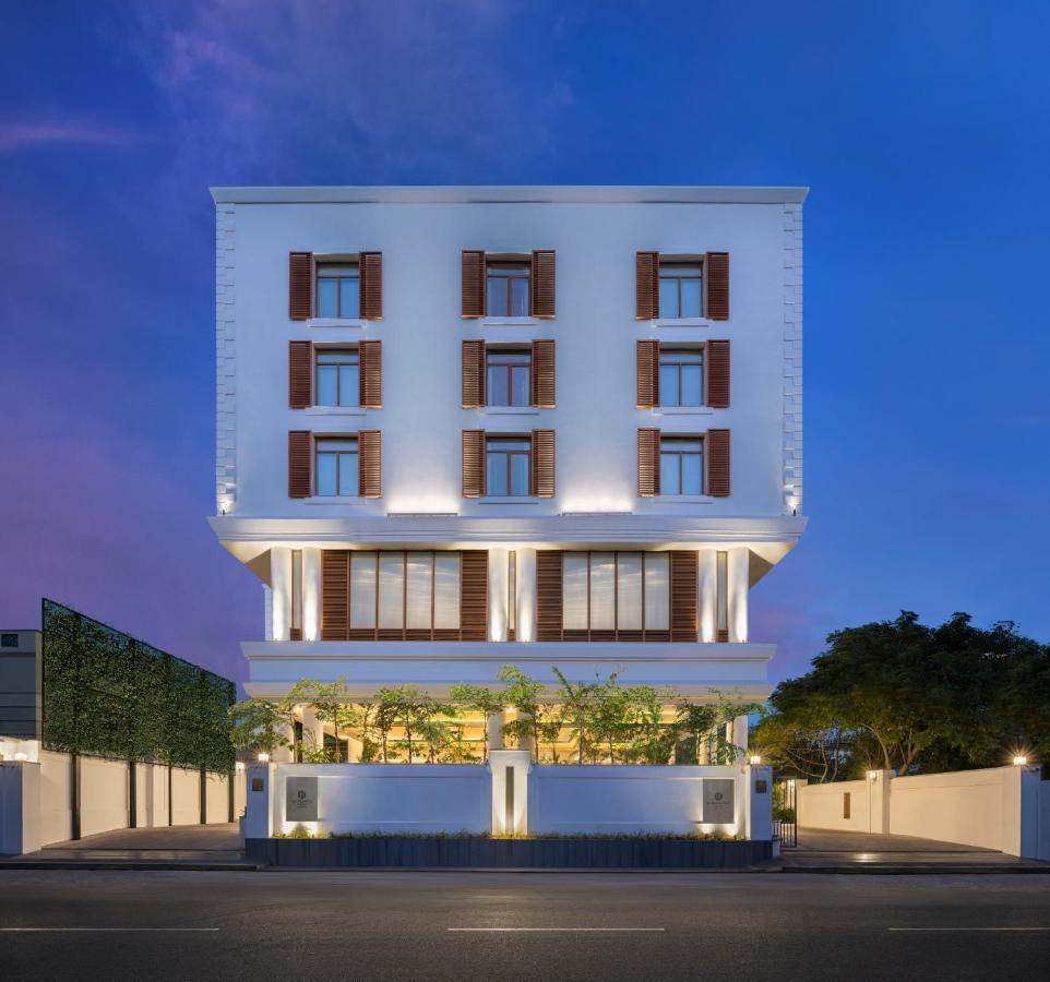 Hotel The Residency Towers Puducherry Esterno foto